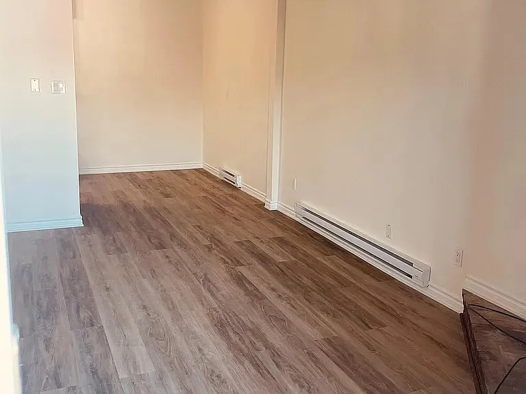 73 Roncesvalles Ave #2 — Photo 13