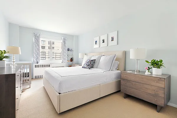 Sold by Compass | media 3