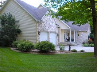 9781 W 56th St, Branch, MI 49402