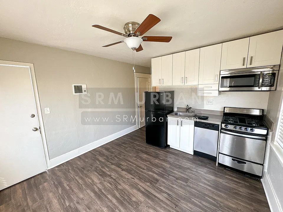 610 W Laurel St #3