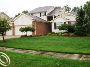 11096 Matthew Ln, Hartland, MI