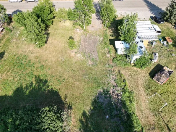 827 2nd St E, Cardston, AB T0K 0K0