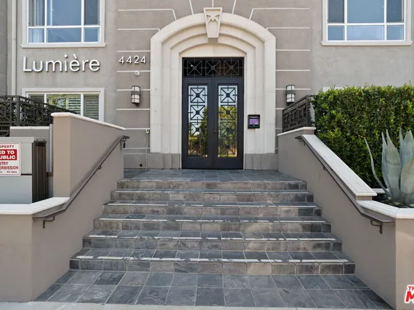 4424 Whitsett Ave APT 303, Studio City, CA 91604