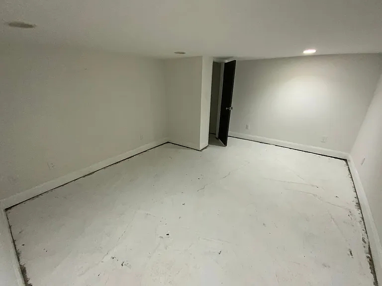 1104 Coats St — Photo 34