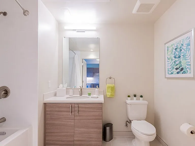 Second and B Street Apartments — Photo 28