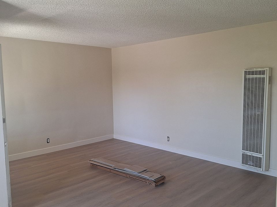 2nd image of 420 N Azusa Ave