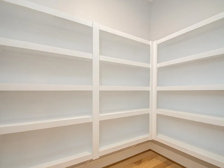 7016B Staffordshire St — Photo 11