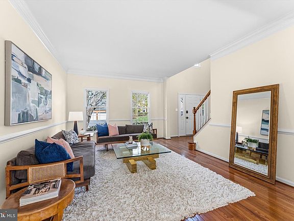 5th image of 47187 Brasswood Pl