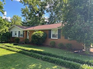 101 Southburn Dr, Hendersonville, TN 37075