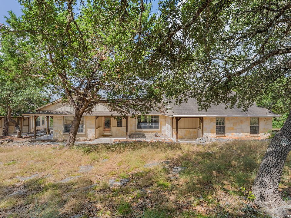 1st image of 141 DREW LN