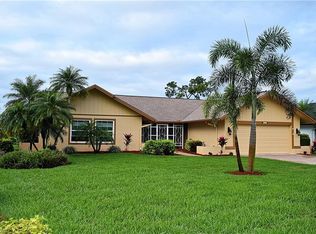 240 Palmetto Dunes Cir, Naples, FL 34113