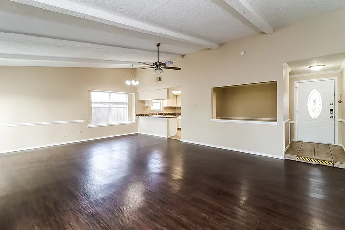 3909 Anewby Way — Photo 4