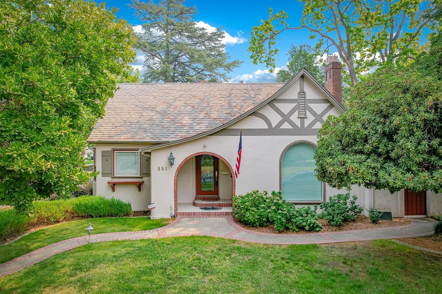 801 36th St, Sacramento, CA 95816 Zillow