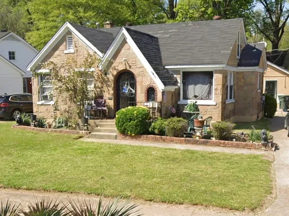 688 E McKellar Ave, Memphis, TN 38106