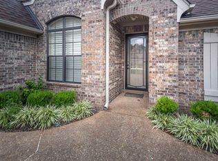 3106 Woodmeade Ln, Lakeland, TN 38002