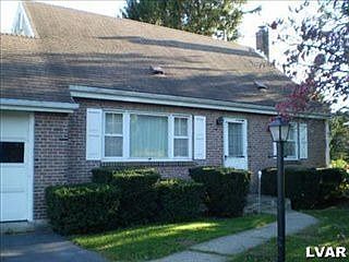 3rd image of 1447 Roselawn Dr