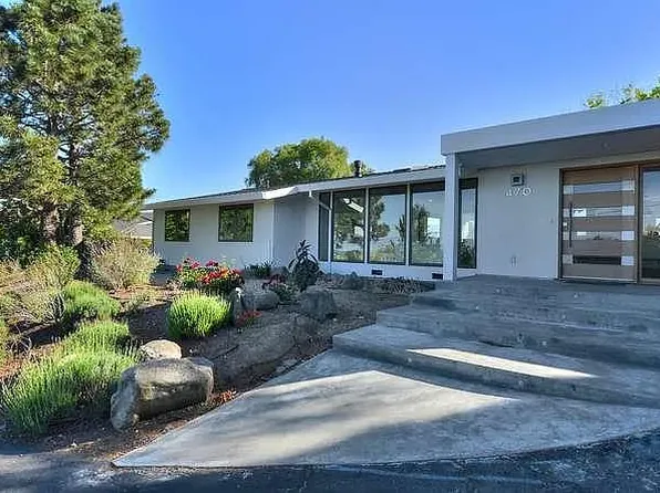 470 Border Hill Rd, Los Altos, CA 94024