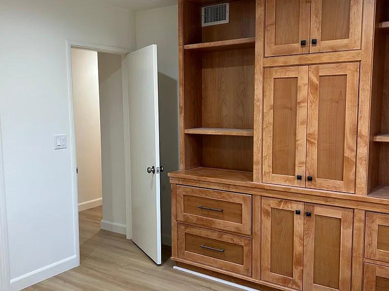 2nd bedroom/office