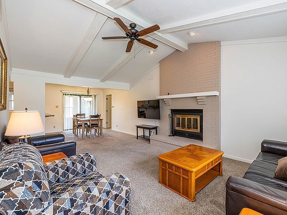 3rd image of 8431 Christiana Ln