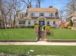 8608 Edgerton Blvd, Jamaica, NY 11432