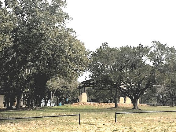 RC 9 ac water park adjacent