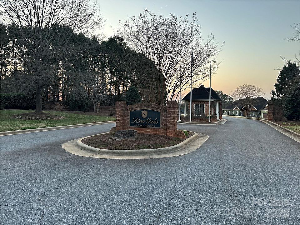 1st image of 296 Broken Arrow Dr #82