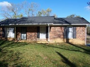 1303 Harry Wise Rd, Lawrenceburg, KY 40342