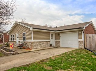 205 Pimlico Dr, New Albany, IN 47150