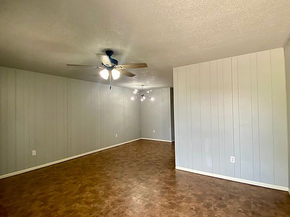 2nd image of 301 E 4th St APT 11