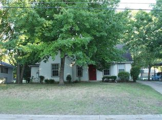 507 W Linden St, Ennis, TX 75119