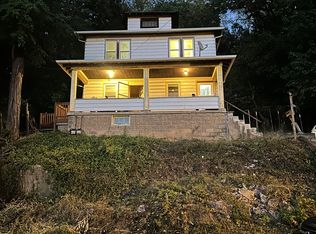 1222 Lakewood St #1, Pittsburgh, PA