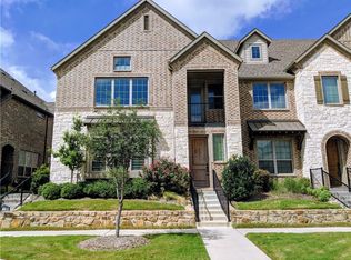 4665 Dozier Rd #B, Carrollton, TX 75010