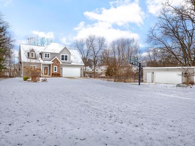 418 1/2 Wilkinson St, Chelsea, MI, 48118