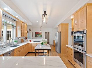 2 Castle Hill Close, Dobbs Ferry, NY 10522