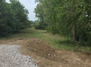 1510 W 6th St, Holton, KS 66436