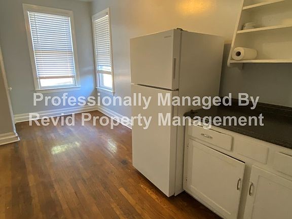 2nd image of 1605 Eastmoreland Ave APT 2