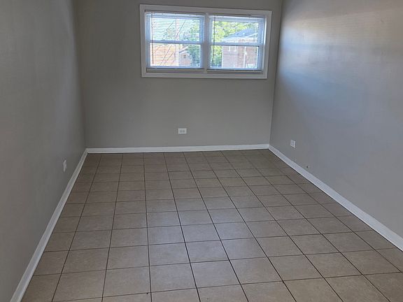 3rd image of 5813 W 35th St #7