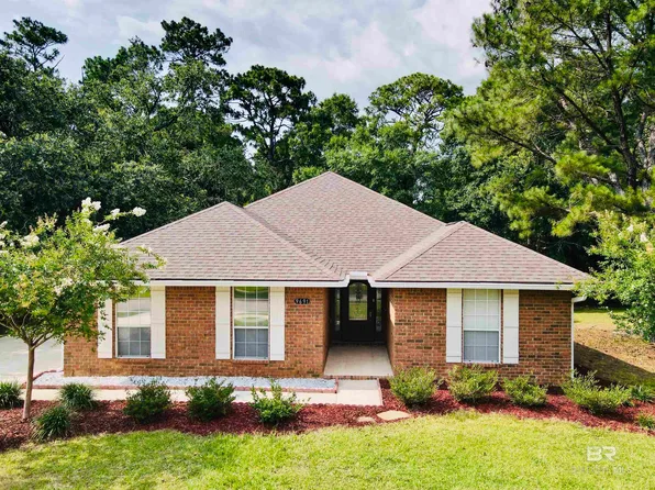 9691 Chariot Ave, Fairhope, AL 36532
