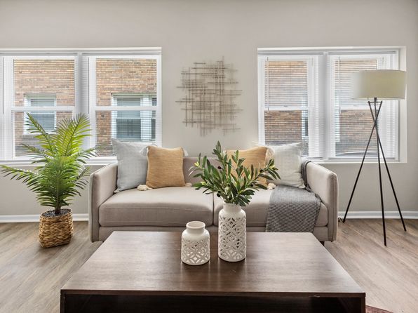 119 W 39th St APT 310