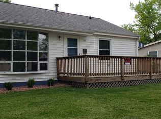 108 Ridgeway Dr, Decatur, IL 62521