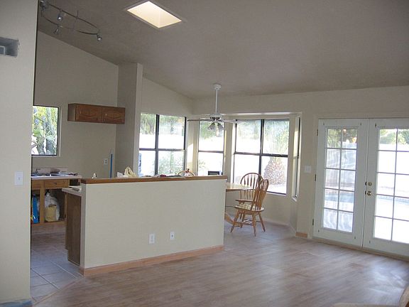 Vaulted kitchen Family room