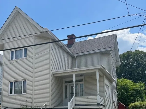 36 Observatory St, Manor, PA 15665