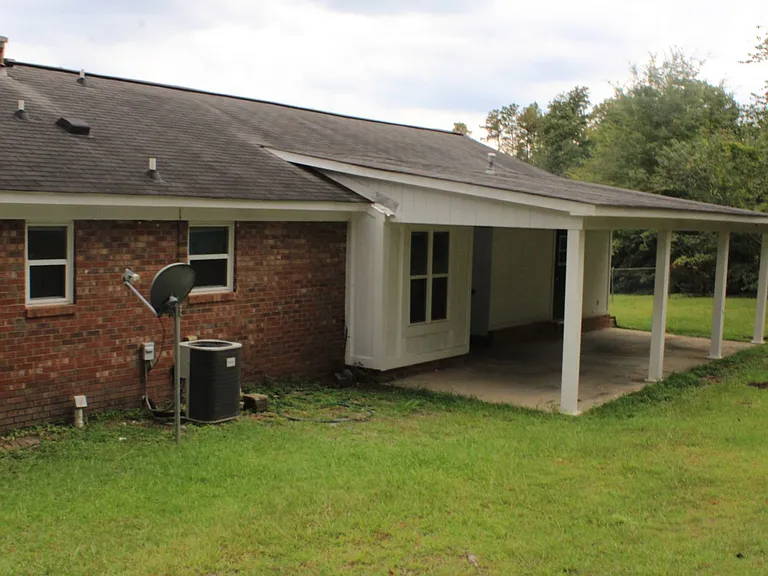 3726 Crest Dr — Photo 33