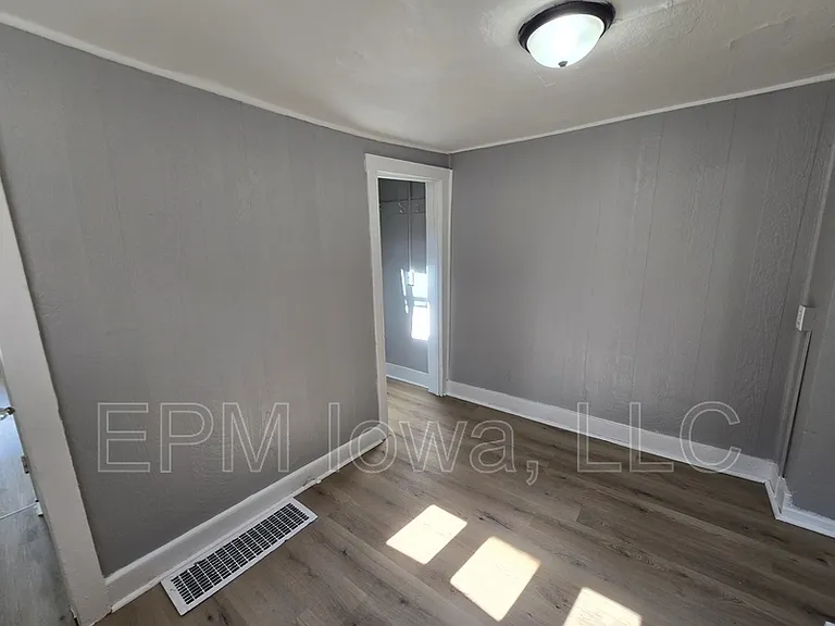 1703 Lafayette St — Photo 6