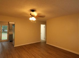 4 Waldron Ln APT 3, Saratoga Springs, NY 12866
