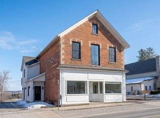 284 Wilson St E #201, Ancaster, ON L9G2B9