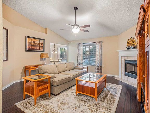 5th image of 9800 Crestmont Cir