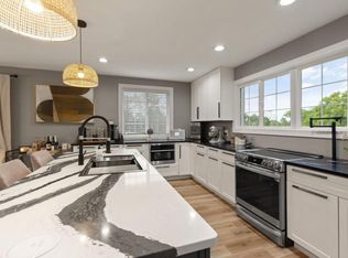 19 D Ville Pl, Hannibal, MO 63401