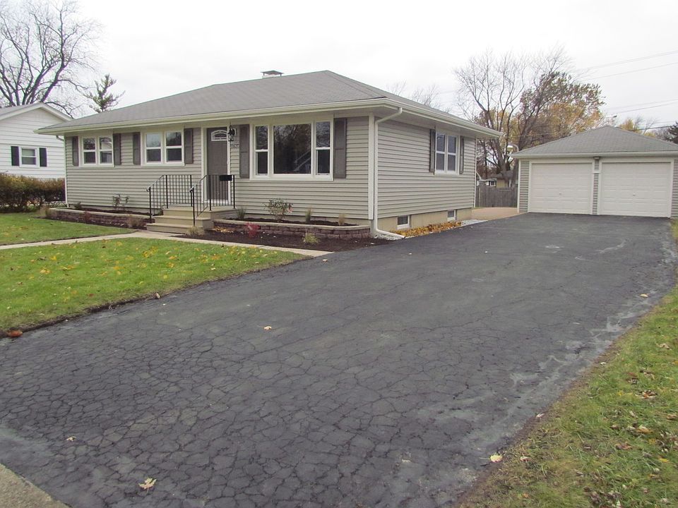1st image of 1637 W Illinois Ave