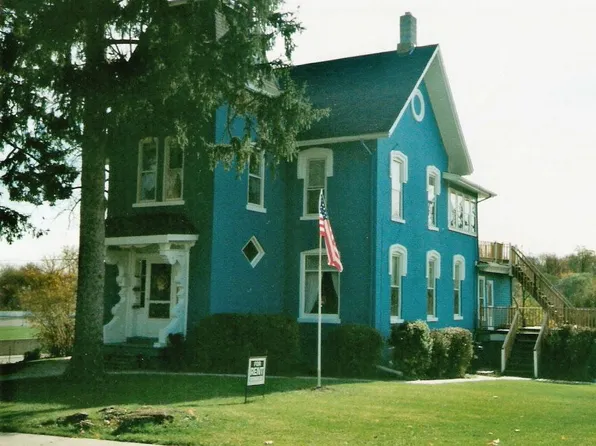 117 Fairbrook St APT 2, Northville, MI 48167